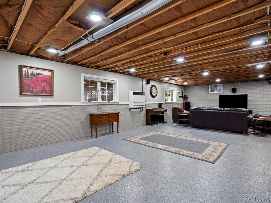 11285 Katrine Drive, Fenton, MI 48430 — Photo 46