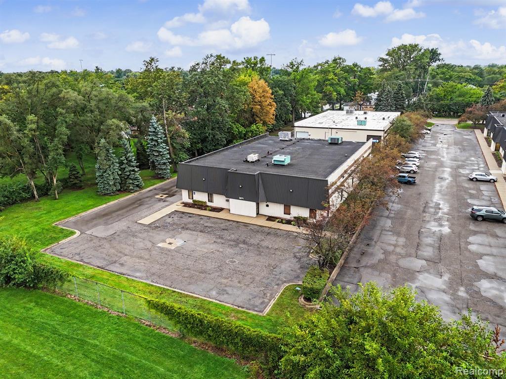 3251 S Gulley Road, Dearborn, MI 48124