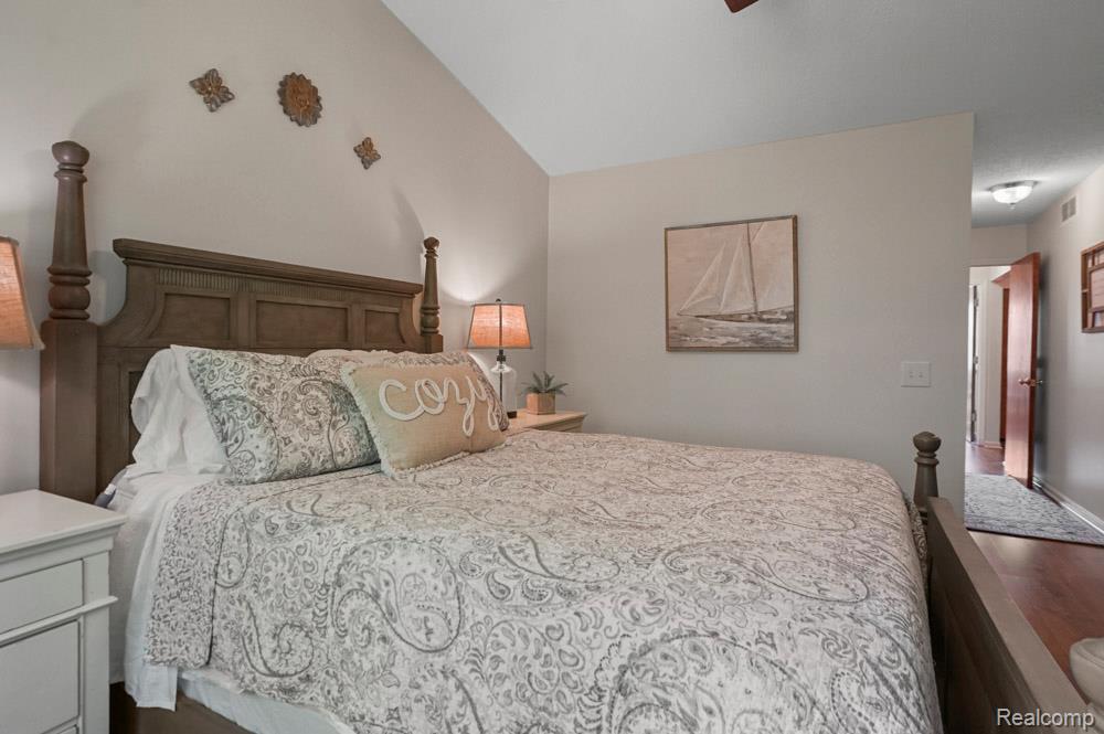 22230 Quail Run Circle, 1, South Lyon, MI 48178 — Photo 24