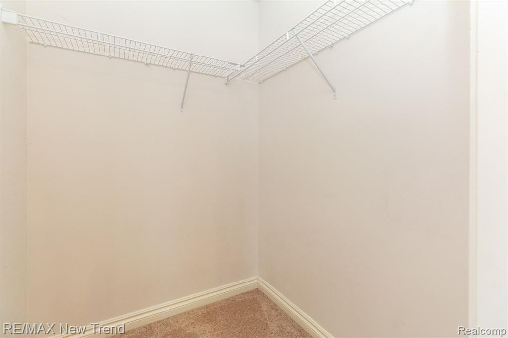 1611 E LAKEVIEW Lane, Canton, MI 48187 — Photo 20