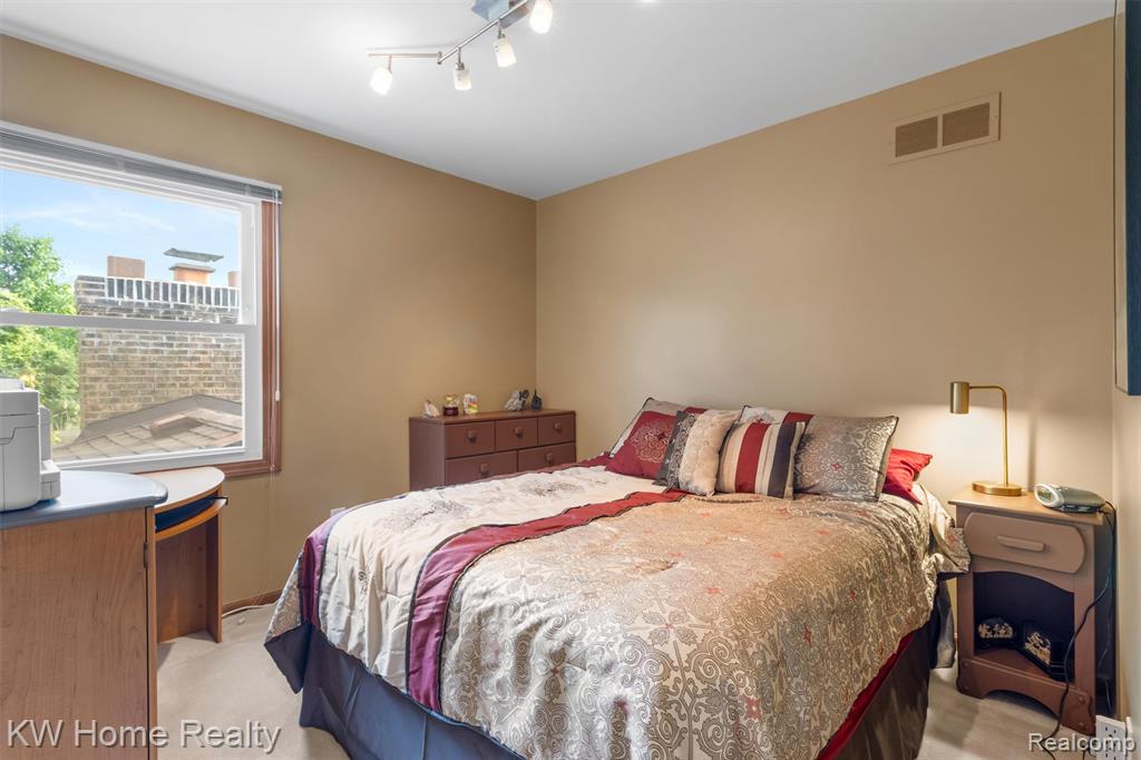 45095 Turnberry Court, Canton, MI 48188 — Photo 27