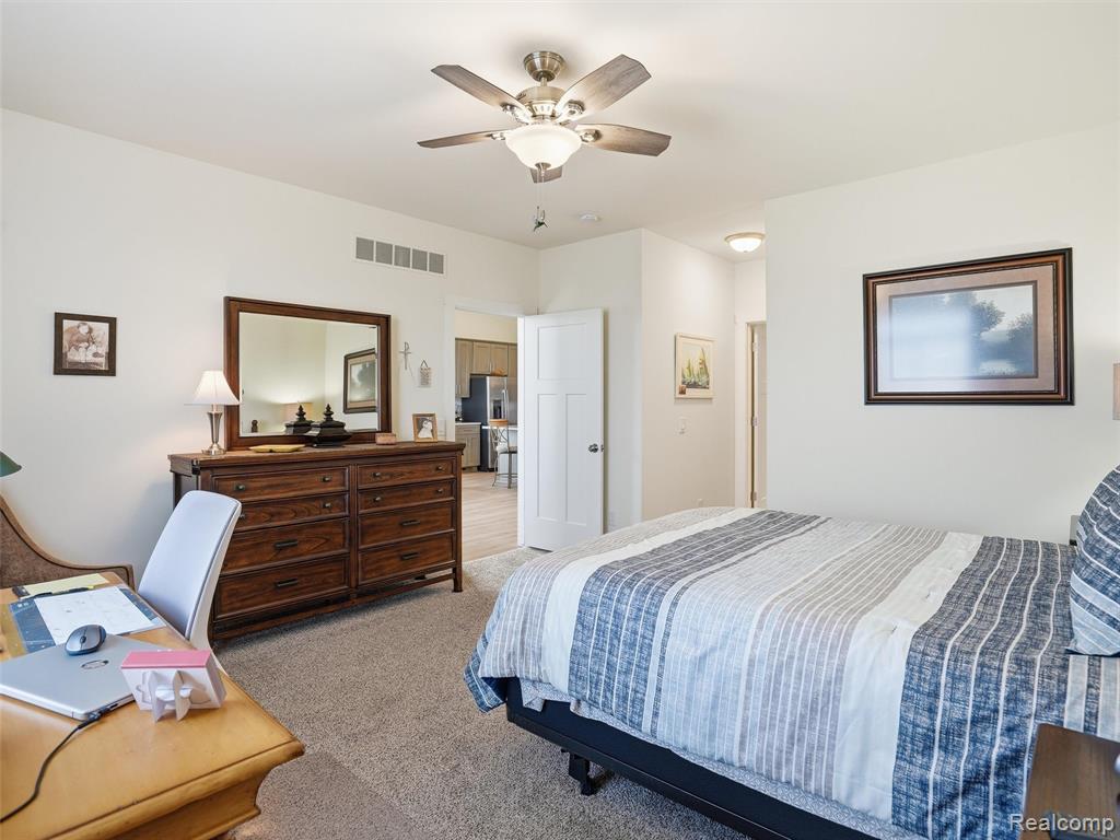 48325 Applegrove Lane, New Baltimore, MI — Photo 25