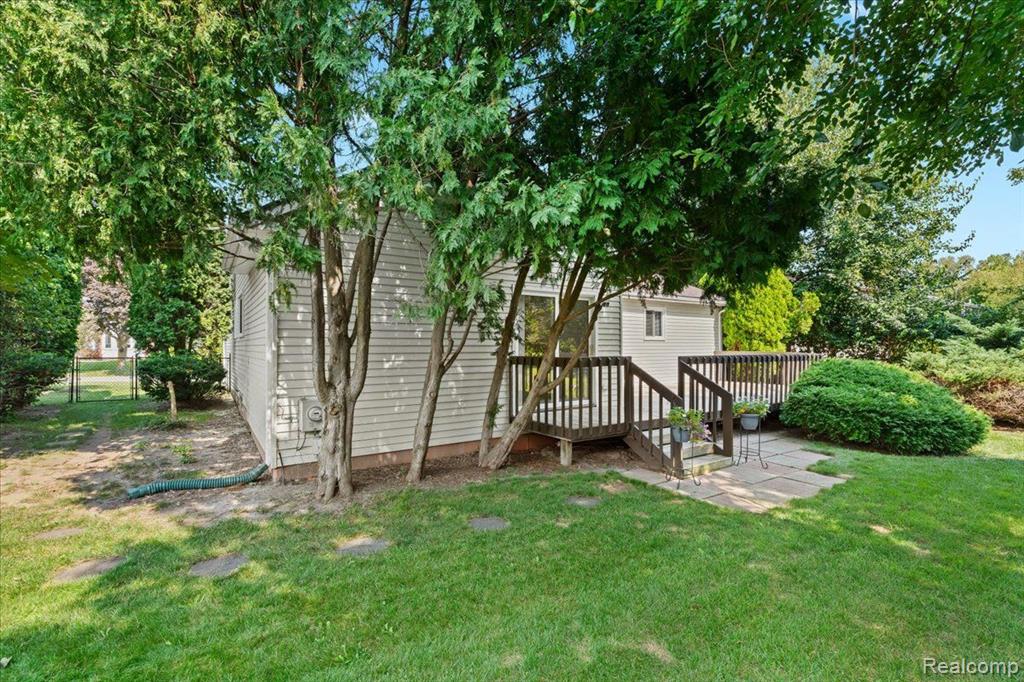 773 OAK RIDGE Drive, Brighton, MI 48116 — Photo 4