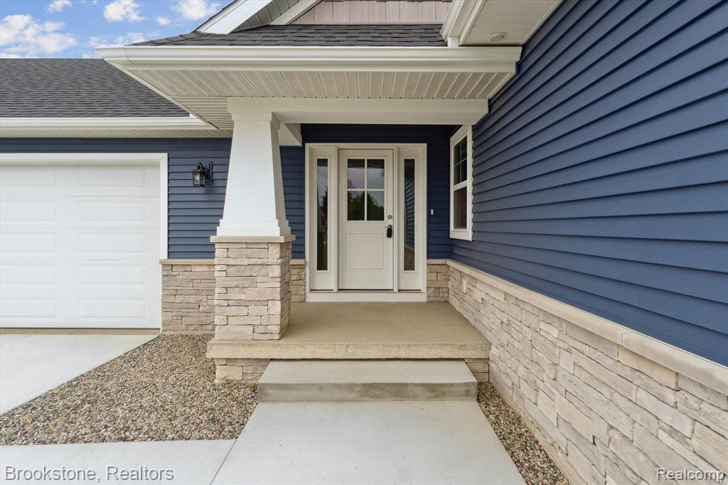 4050 CAYMAN Drive, Dewitt, MI 48820 — Photo 27