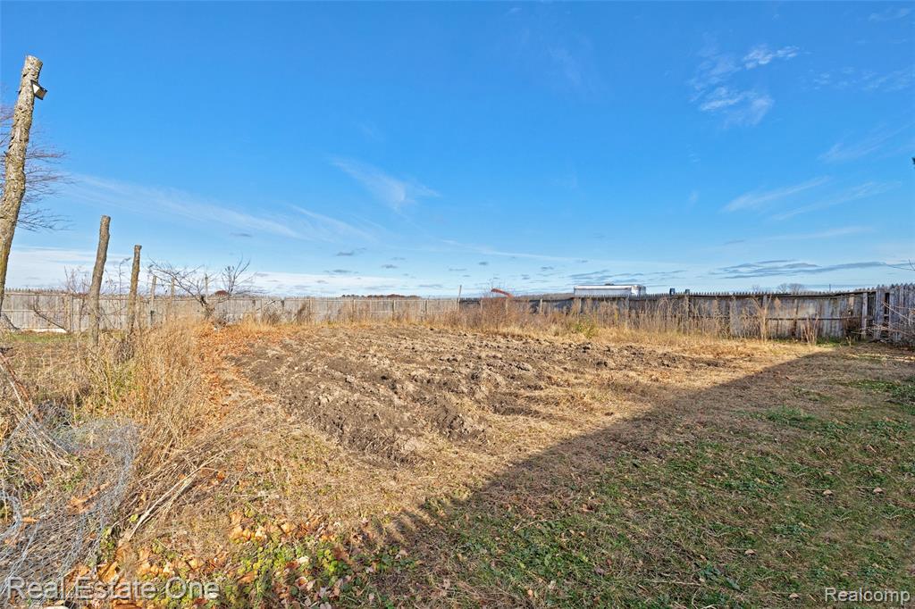 7560 Metcalf Road, Avoca, MI 48006 — Photo 48