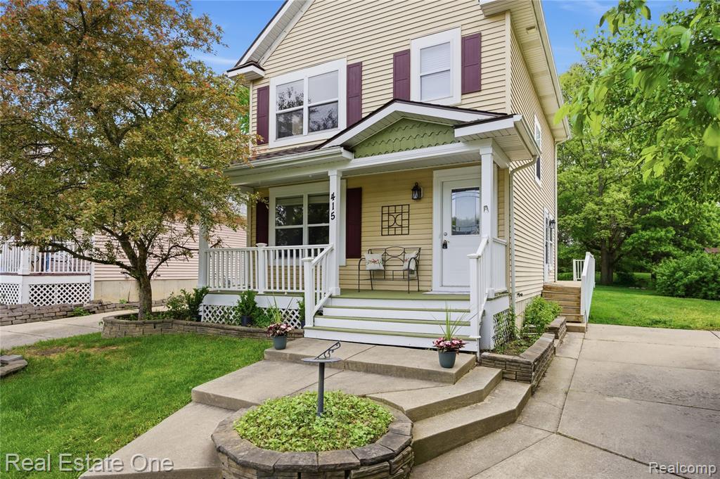 415 Ventnor Commons, Howell, MI 48843 — Photo 2