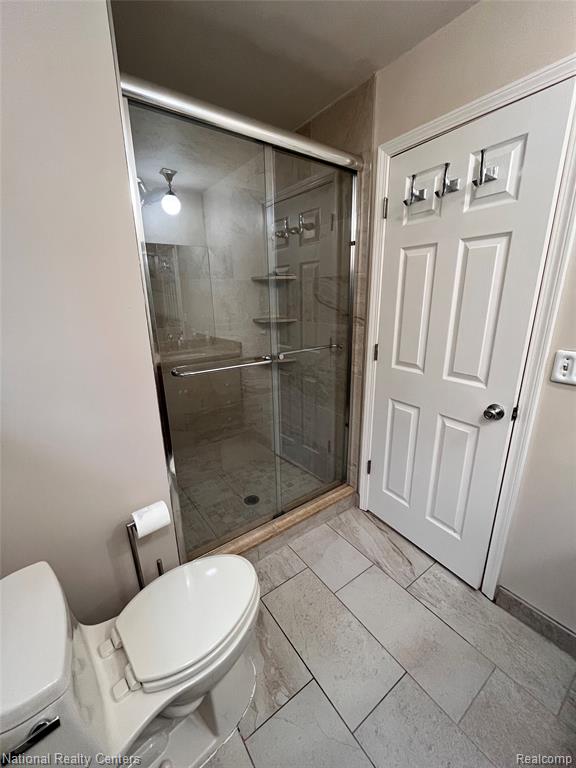 17610 Farmcrest Lane, Northville, MI 48168 — Photo 29
