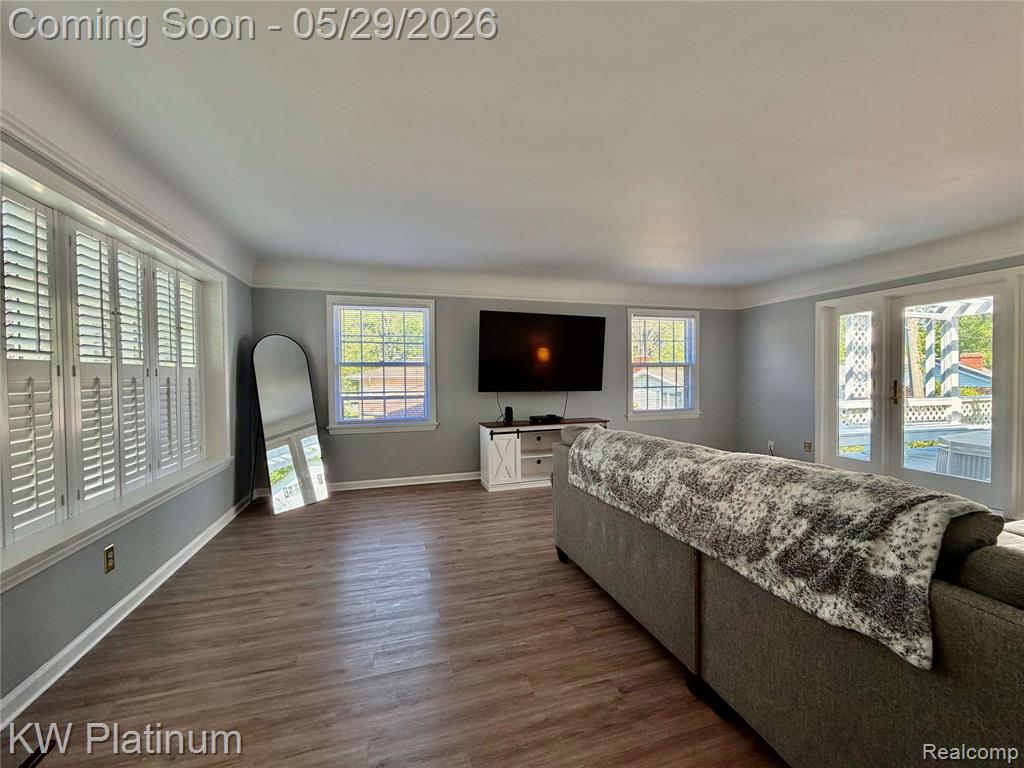 2425 Woodstock Drive, Port Huron, MI 48060 — Photo 5