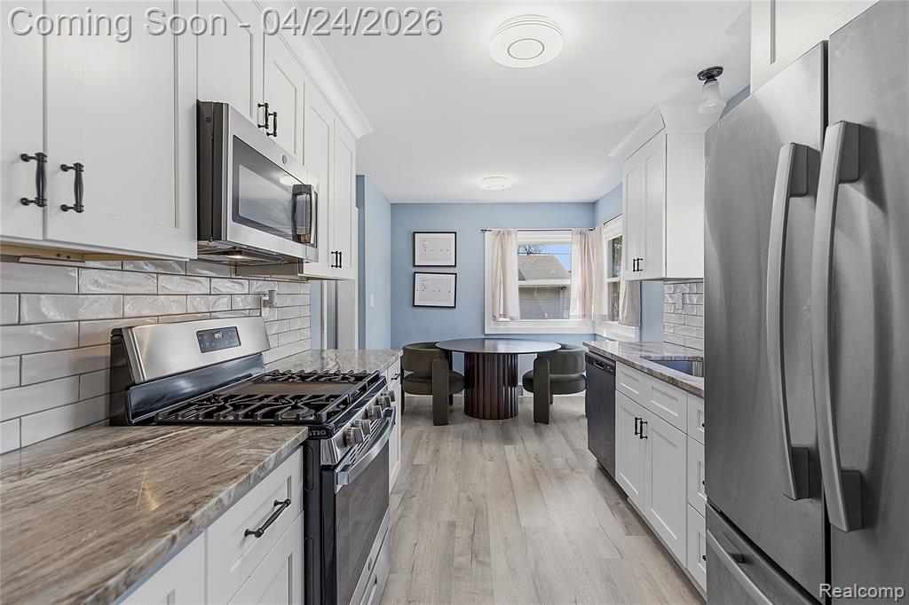 13431 Burton Street, Oak Park, MI 48237 — Photo 7