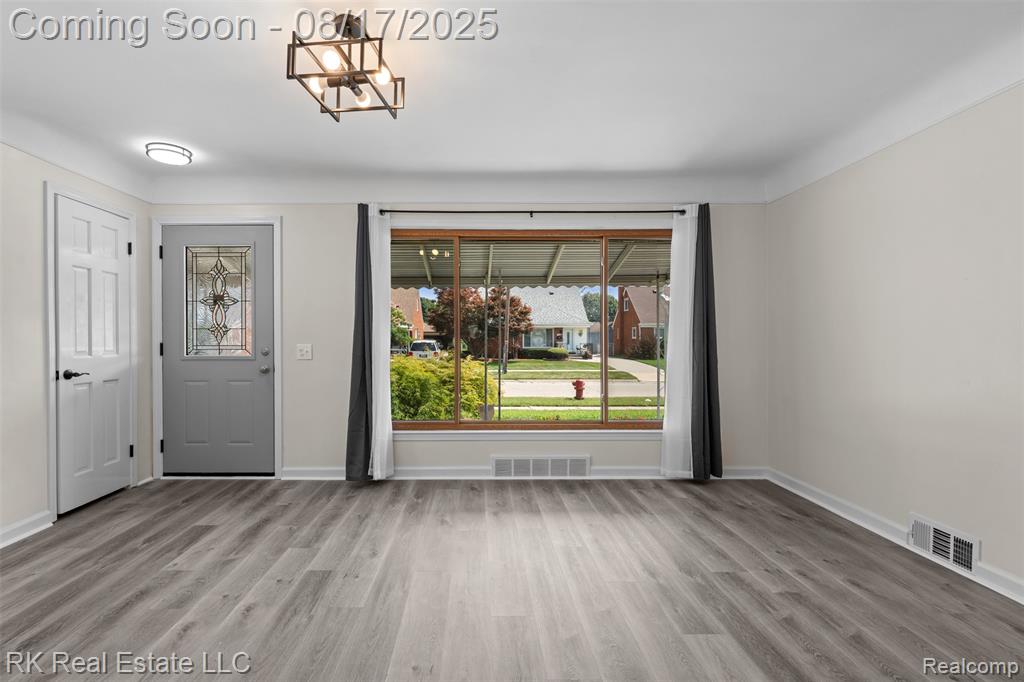 7564 Polk Street, Taylor, MI 48180 — Photo 6