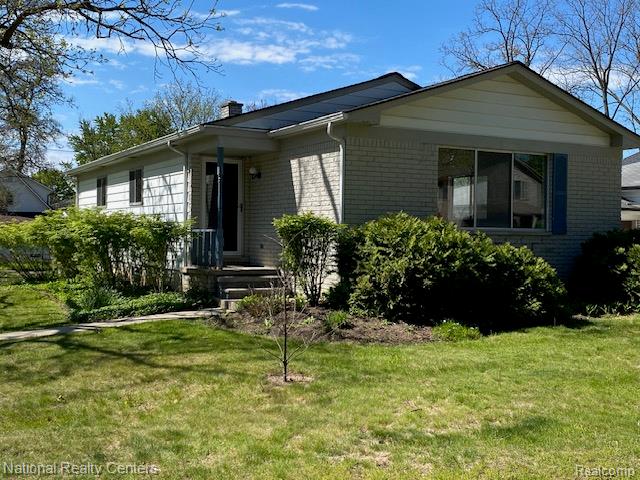 903 Roselawn Drive, Rochester, MI 48307 — front exterior