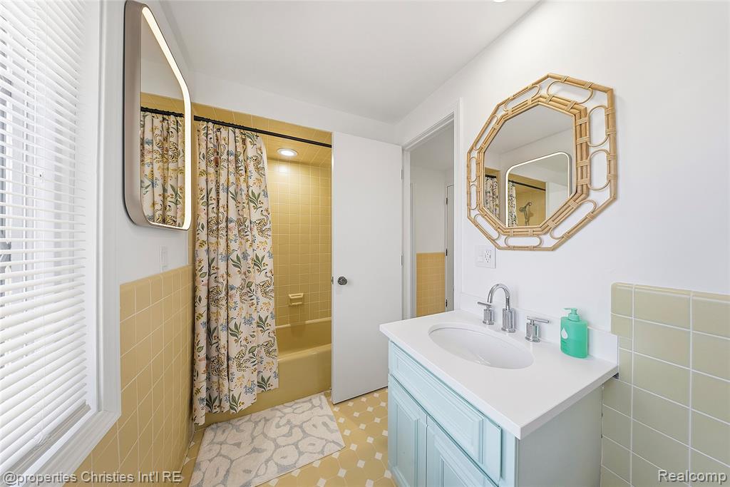 5304 High Court Way, West Bloomfield, MI 48323 — Photo 50