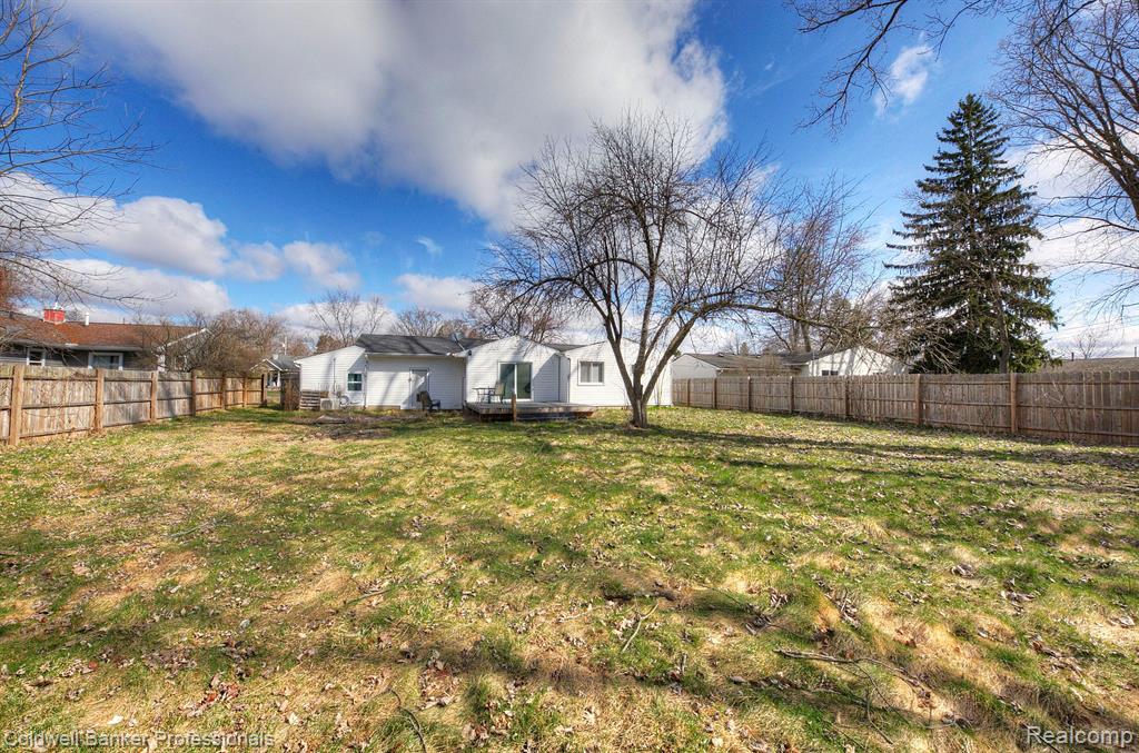 709 RICHARD Street, Holly, MI 48442 — Photo 27