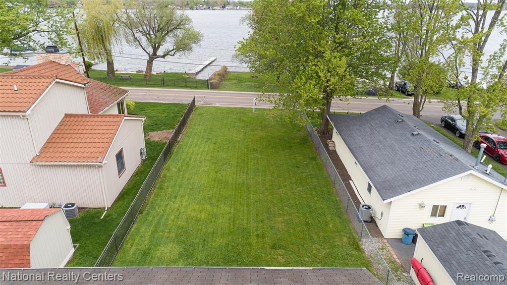 903 S. Lake Drive, Novi, MI — Photo 7