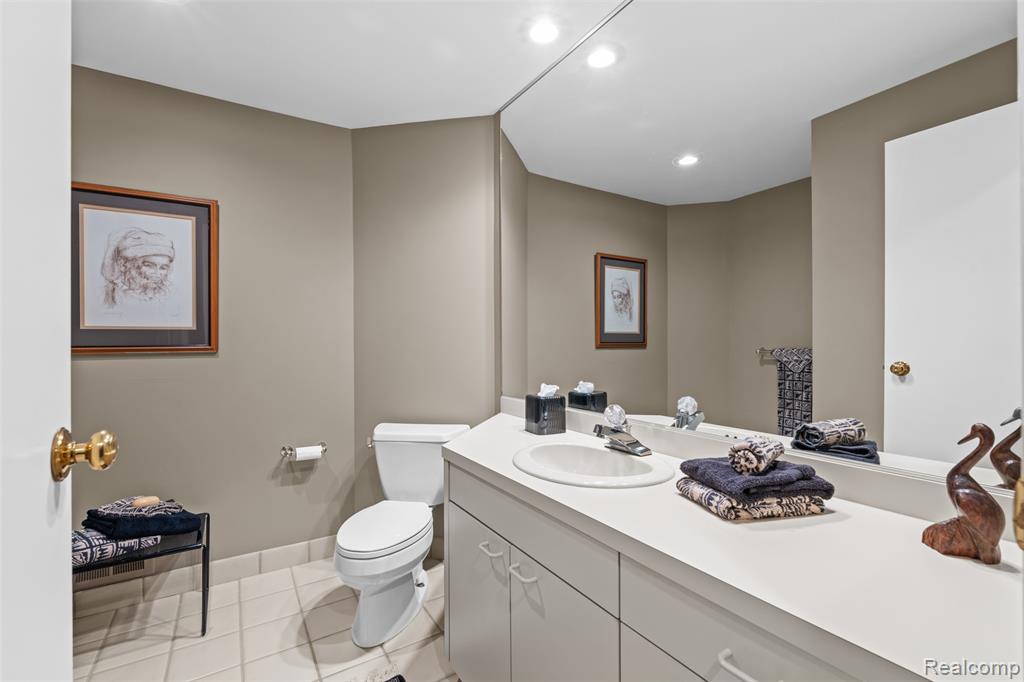 818 Edgemont Run, Bloomfield Hills, MI 48304 — Photo 23