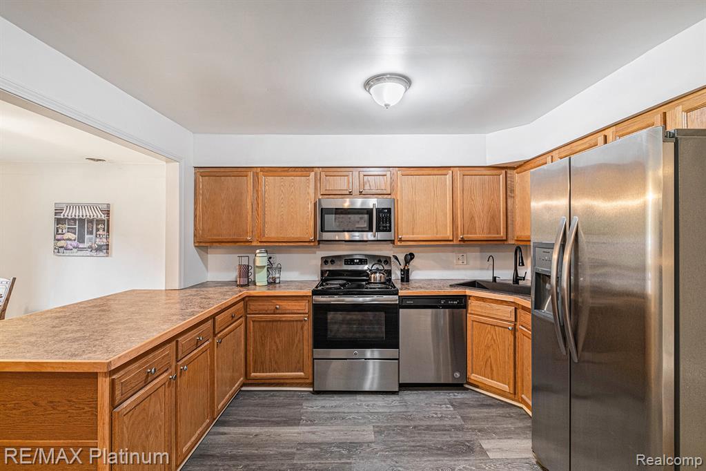 5311 Northway Drive, Swartz Creek, MI 48473 — Photo 5