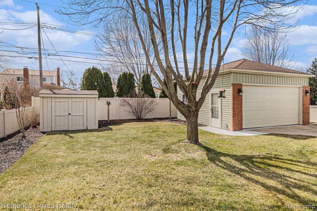 40563 ORANGELAWN Avenue, Plymouth, MI 48170 — Photo 3