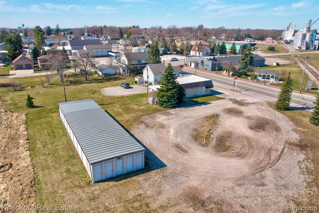 9739 SAGINAW Street, Reese, MI — Photo 27