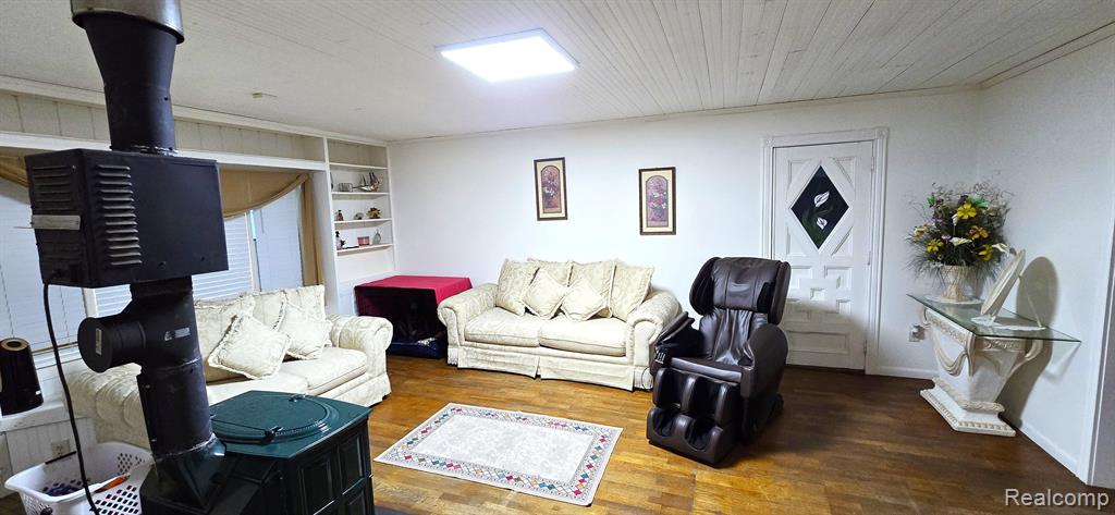 8950 GREENWOOD Road, Jackson, MI 49201 — Photo 11