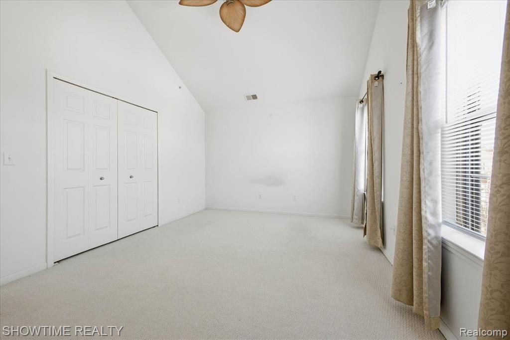 25938 MARITIME Circle S, Harrison Township, MI — Photo 18
