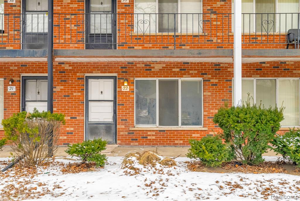 4535 Cadieux Road, # 42 / 210, Detroit, MI 48224 — Photo 3
