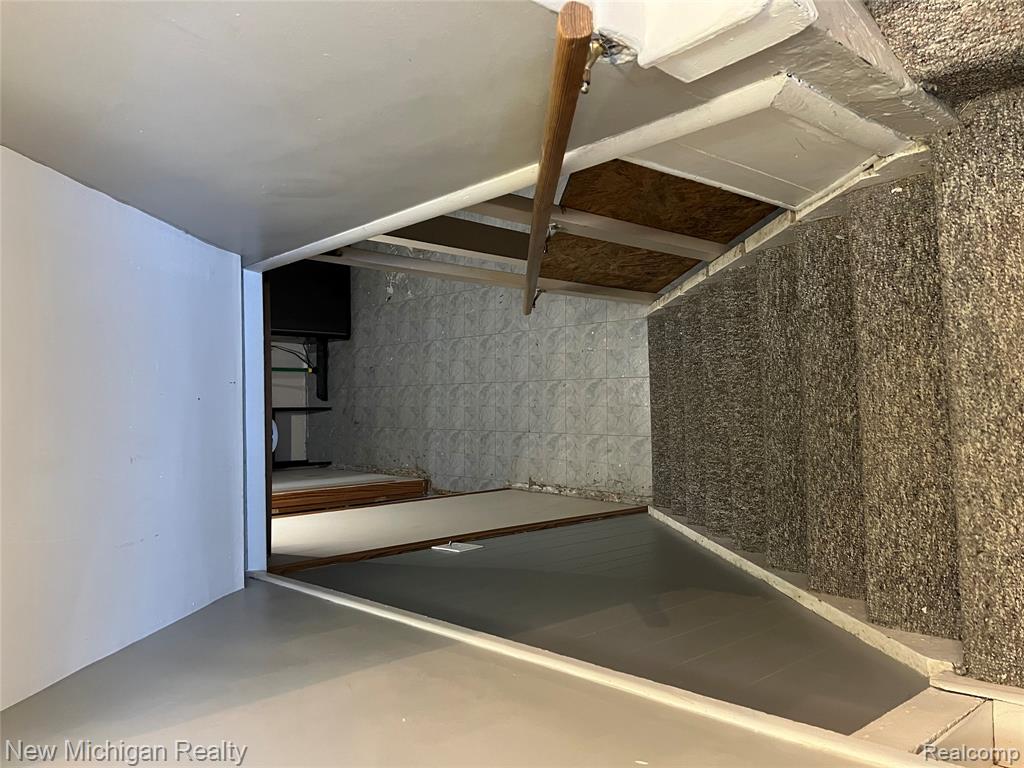 4002 McKinley Street, Dearborn Heights, MI 48125 — Photo 19