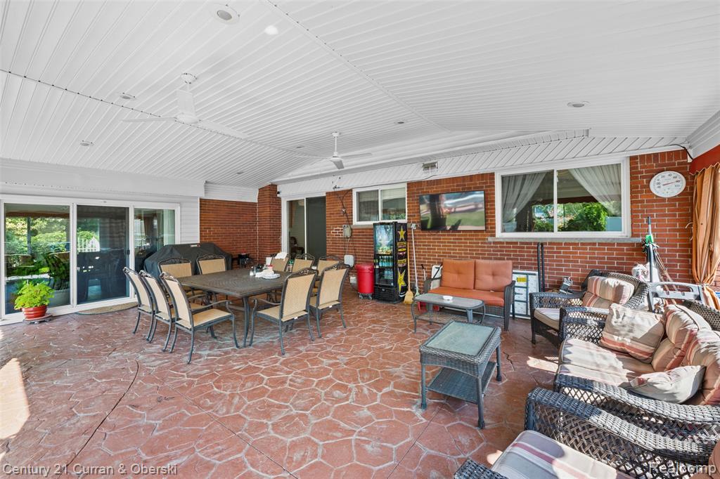 741 Berwyn Street, Dearborn Heights, MI 48127 — Photo 39
