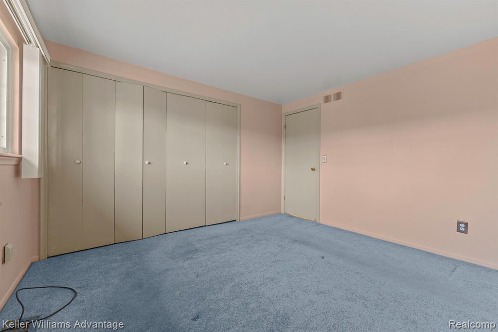 26692 Summerdale Drive, Southfield, MI 48033 — Photo 20