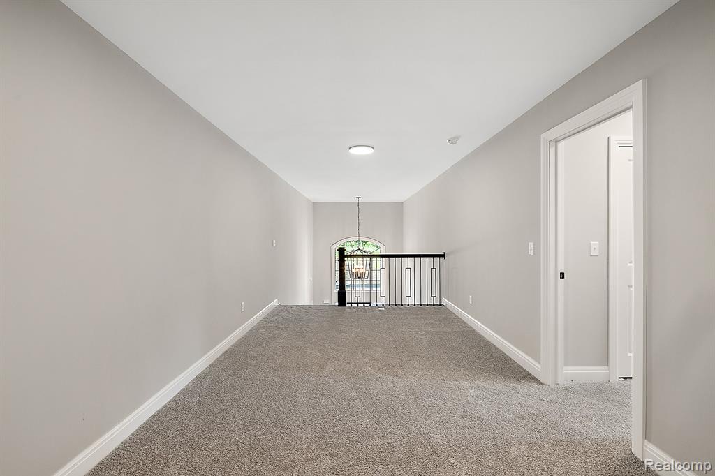 55308 HANFORD Court, Utica, MI 48316 — Photo 36