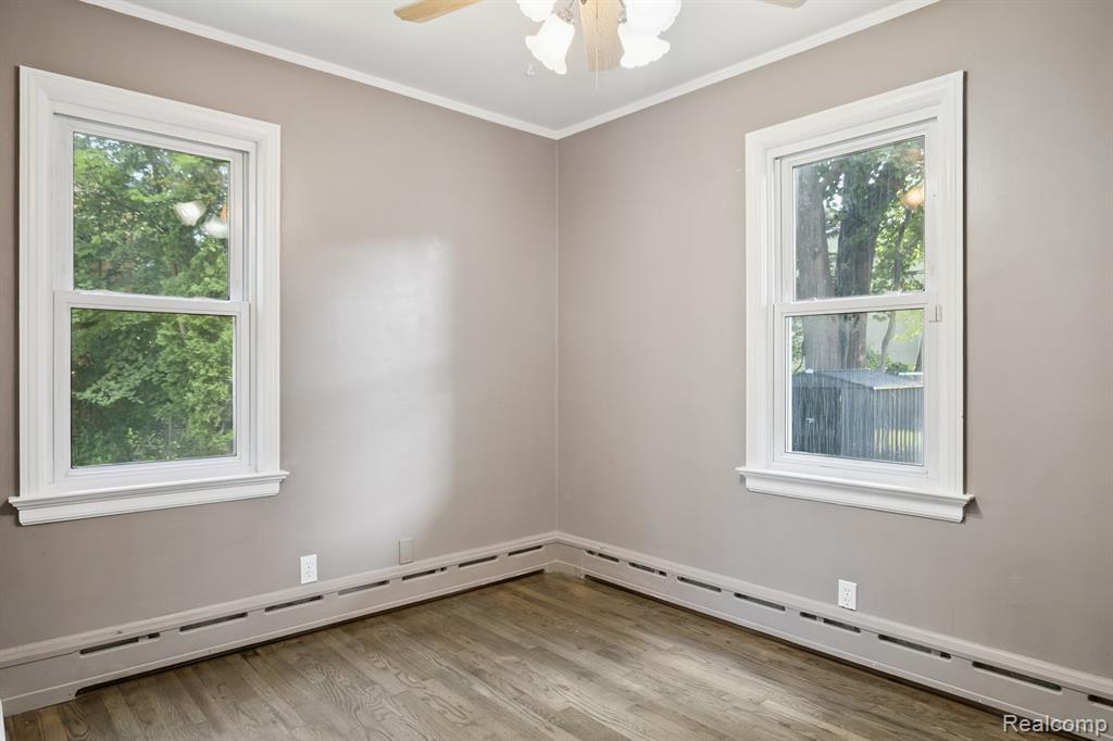 2235 Maddy Lane, Keego Harbor, MI 48320 — Photo 12