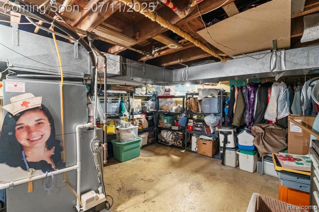 7557 Standard, Center Line, MI 48015 — Photo 41