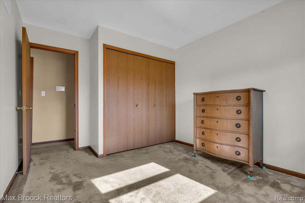 47685 Jefferson Avenue, Chesterfield, MI 48047 — Photo 19