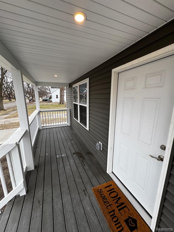520 E EVELYN Avenue, Hazel Park, MI 48030 — Photo 4