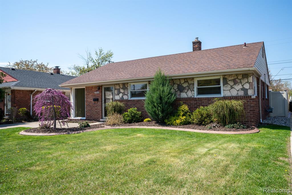 18580 Marsha Street, Riverview, MI 48193 — Photo 3