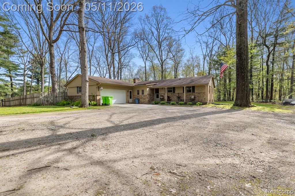 2700 N Hacker Road, Howell, MI 48855 — Photo 32