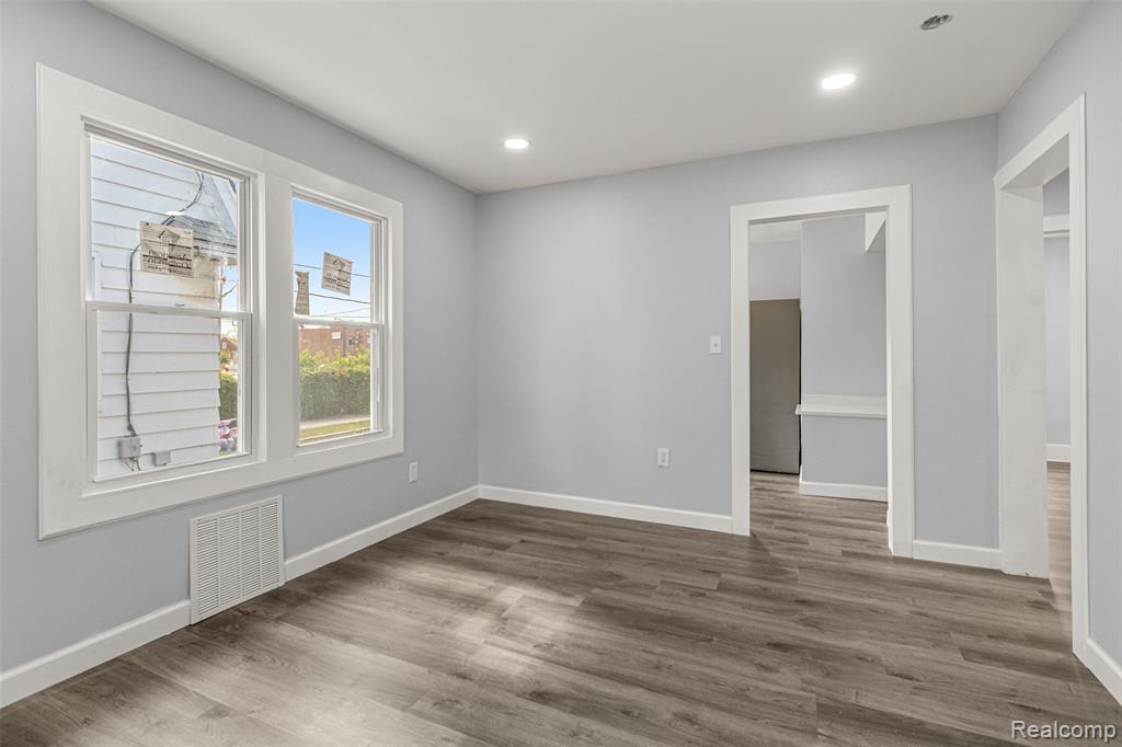 5637 Horger Street, Dearborn, MI 48126 — Photo 6