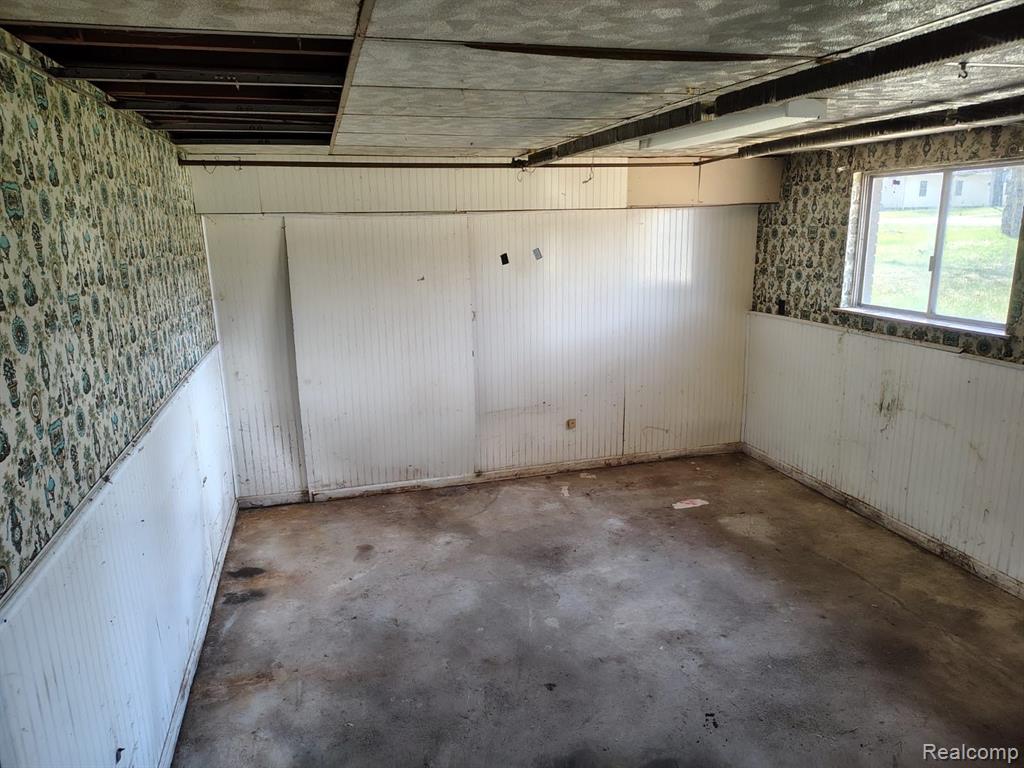 12416 NICHOLS Road, Montrose, MI 48457 — Photo 6