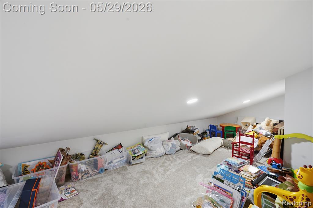735 Kentbrook Drive, Commerce Twp, MI 48382 — Photo 34