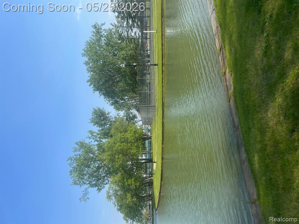 230 Main Sail Court, Detroit, MI 48207 — Photo 16