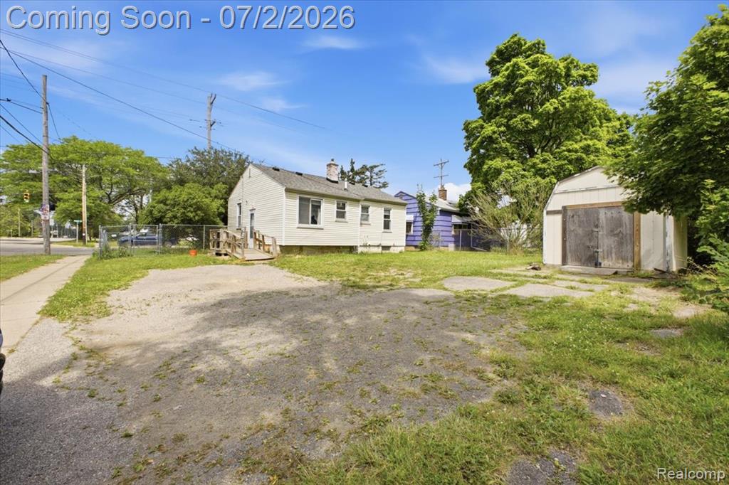 5202 Dupont Street, Flint, MI 48505 — Photo 24