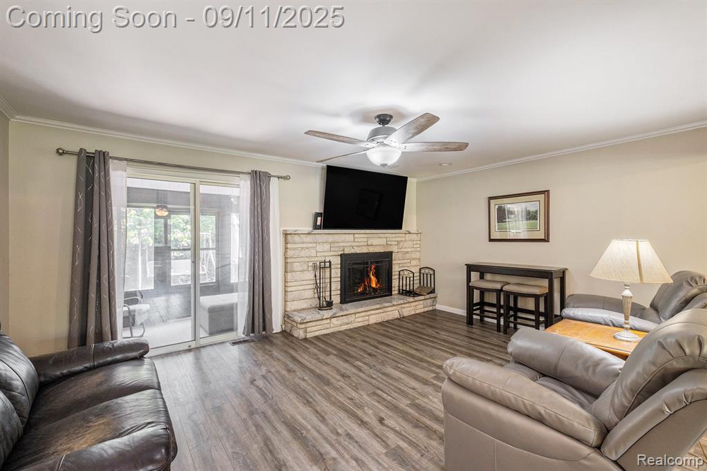 5417 Irish Road, Grand Blanc, MI 48439 — Photo 7