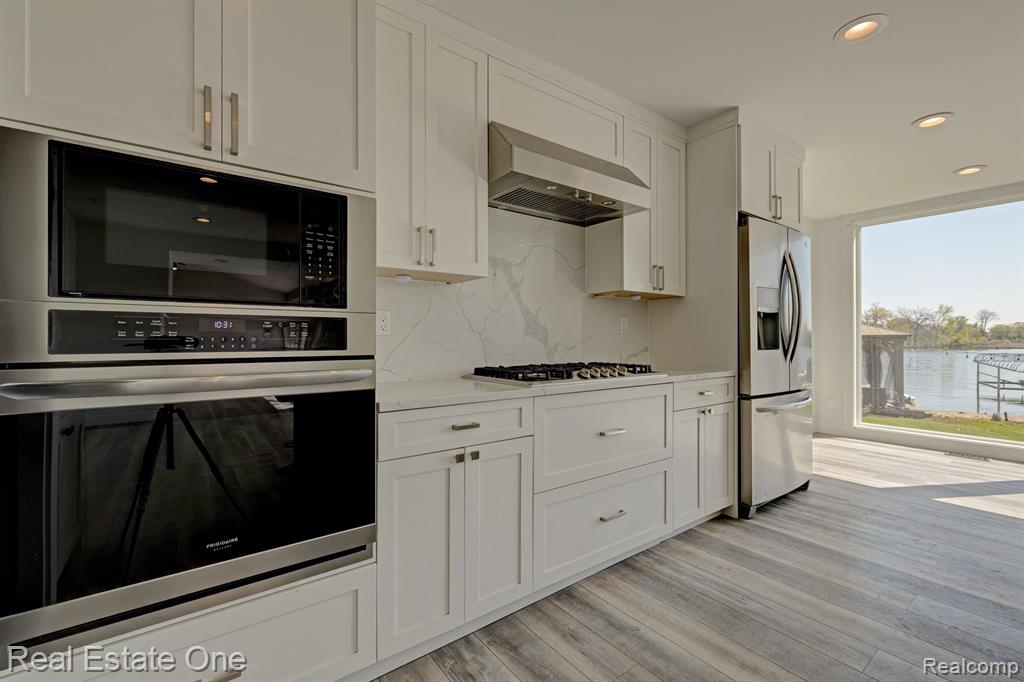551 Maloney Avenue, Oxford, MI 48371 — Photo 12