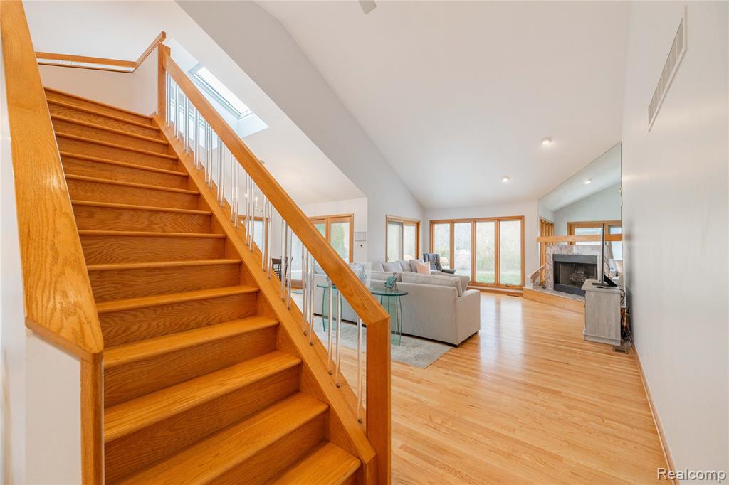 29462 East River Road, Grosse Ile, MI 48138 — Photo 10