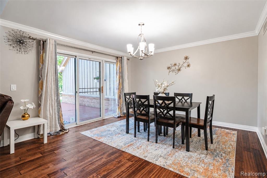 37520 Amber Drive, Farmington Hills, MI 48331 — Photo 18