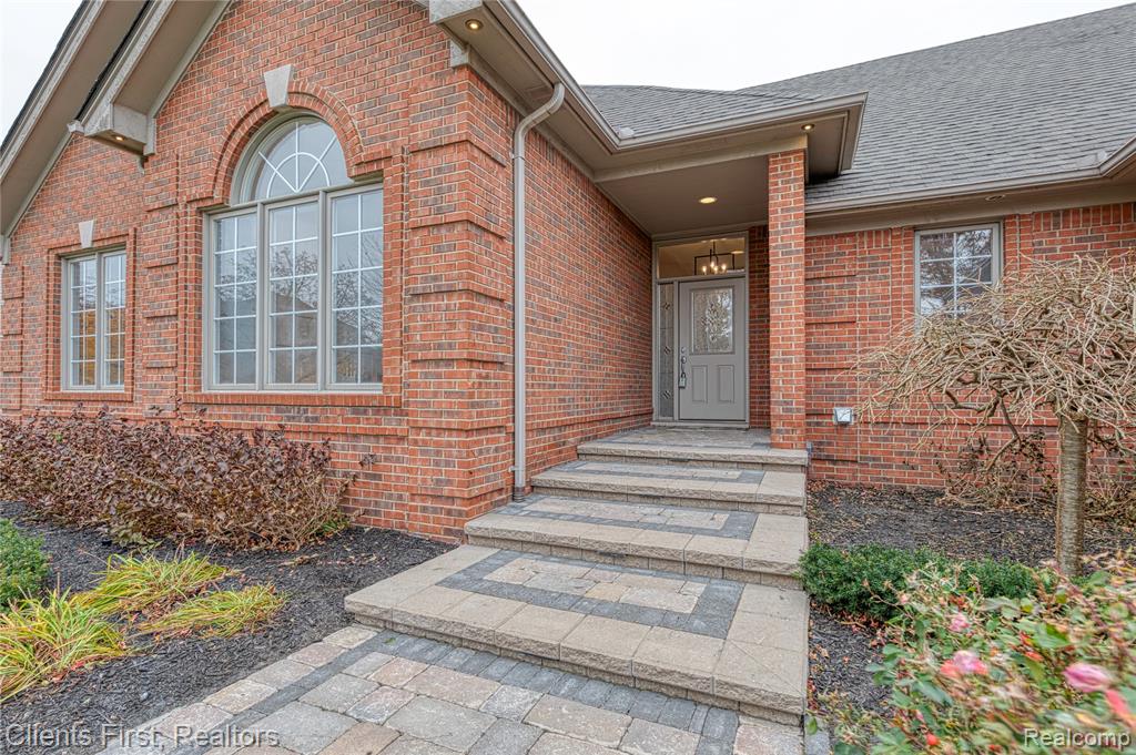 63605 Williamsburg, Washington, MI 48095 — Photo 5