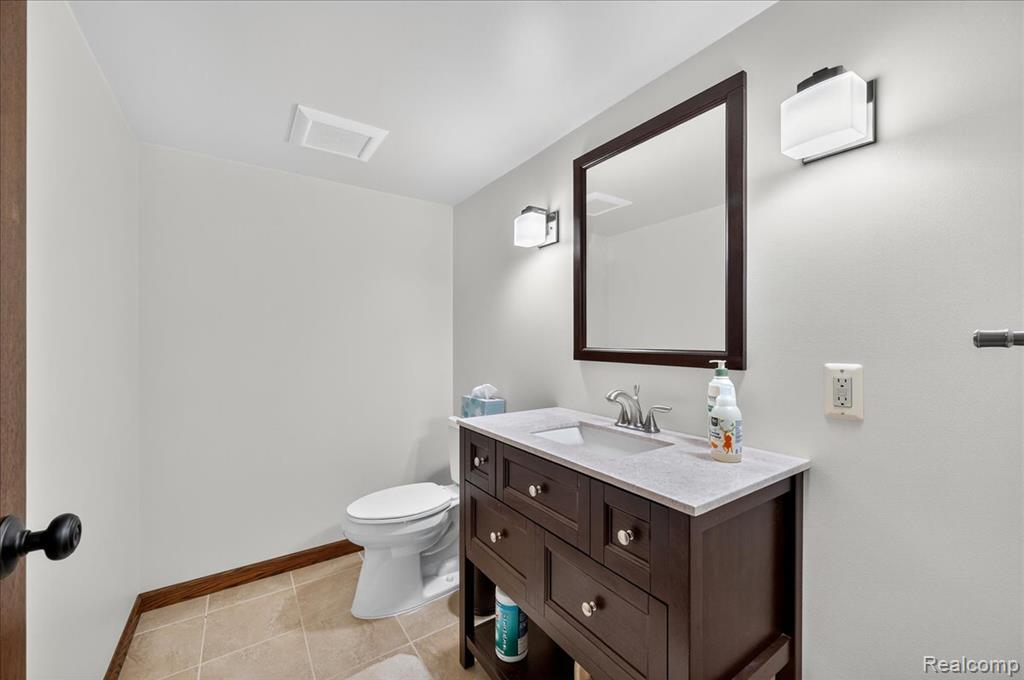 4815 Mill Creek Court, Rochester, MI 48306 — Photo 46