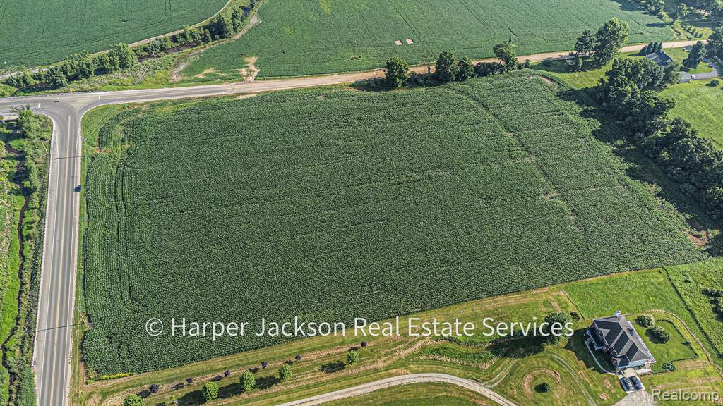 00 Fowlerville, Fowlerville, MI 48836 — Photo 4