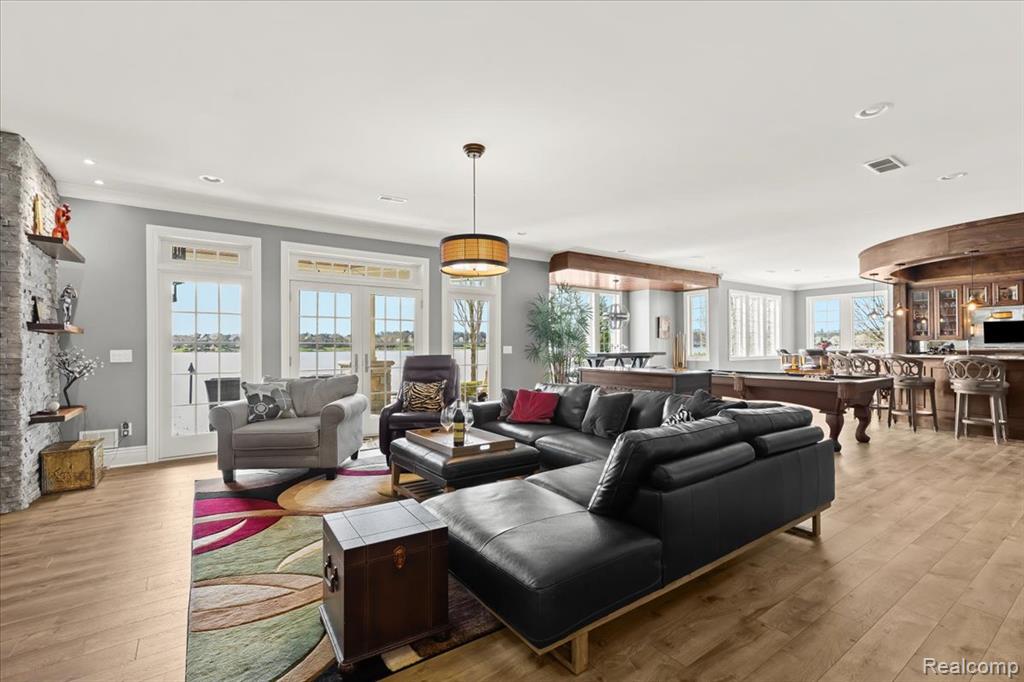 8403 BOULDER SHORES Drive, South Lyon, MI 48178 — Photo 24