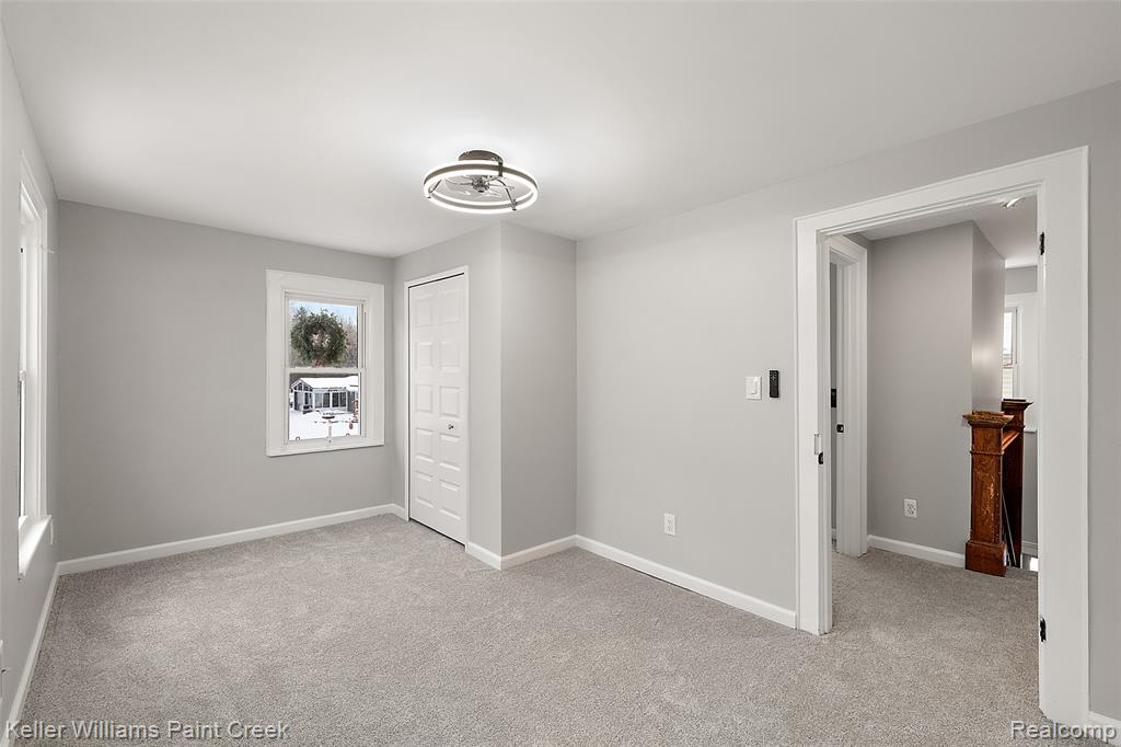 88 E Elmwood, Leonard, MI 48367 — Photo 36