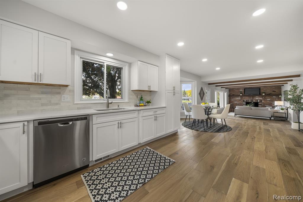 5886 SUTTERS Lane, Bloomfield Hills, MI 48301 — Photo 7